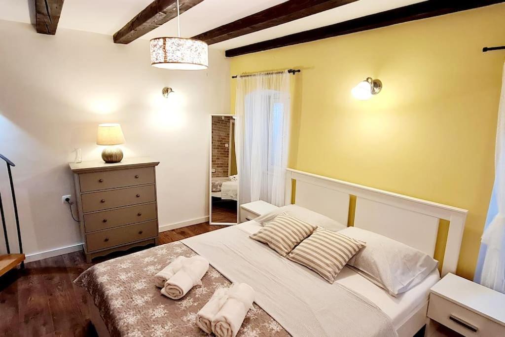 Apartmani Centar Vodice Buitenkant foto